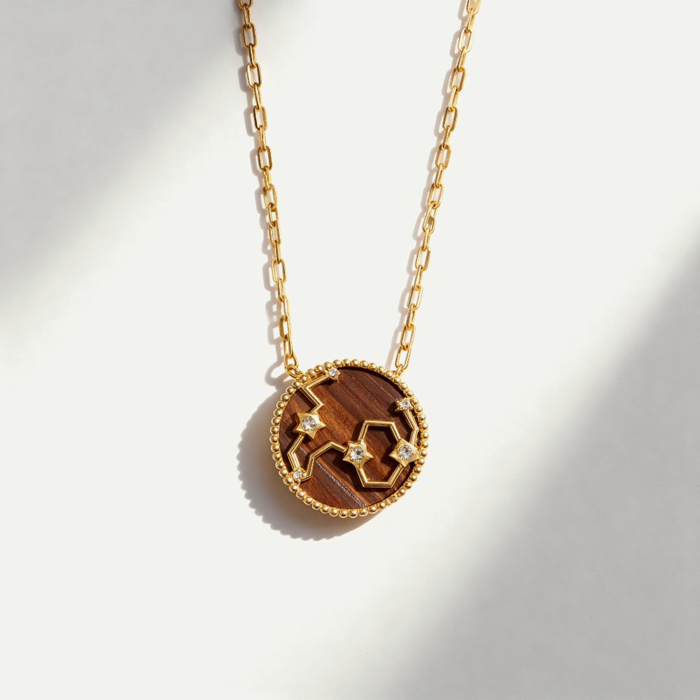 
                      
                        Colar Zodiac
                      
                    
